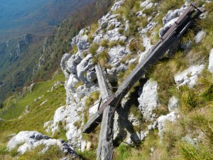 Vecchia Croce e precipizio Rotonaria